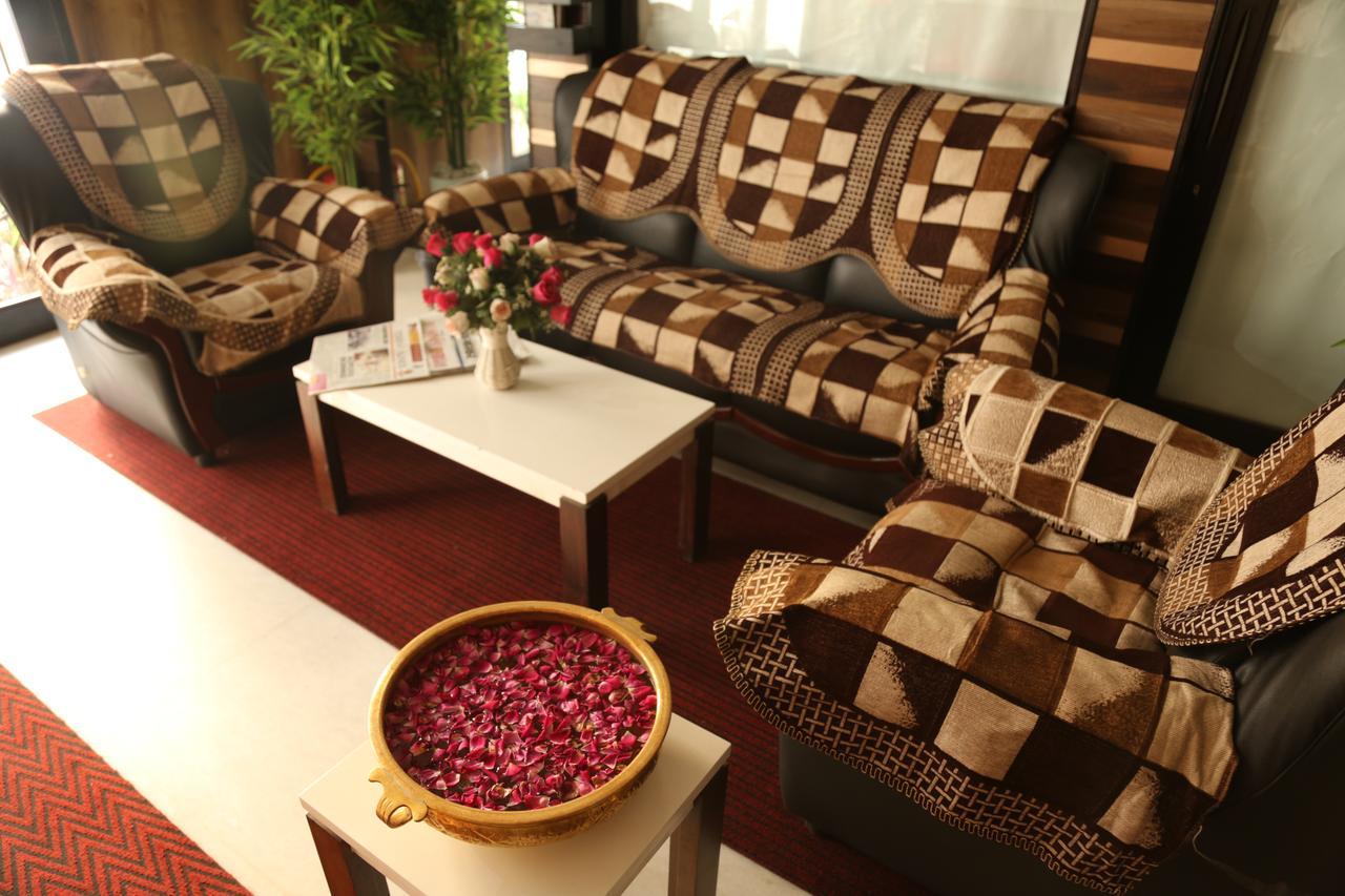 אג'מר Hotel Madni Royale מראה חיצוני תמונה