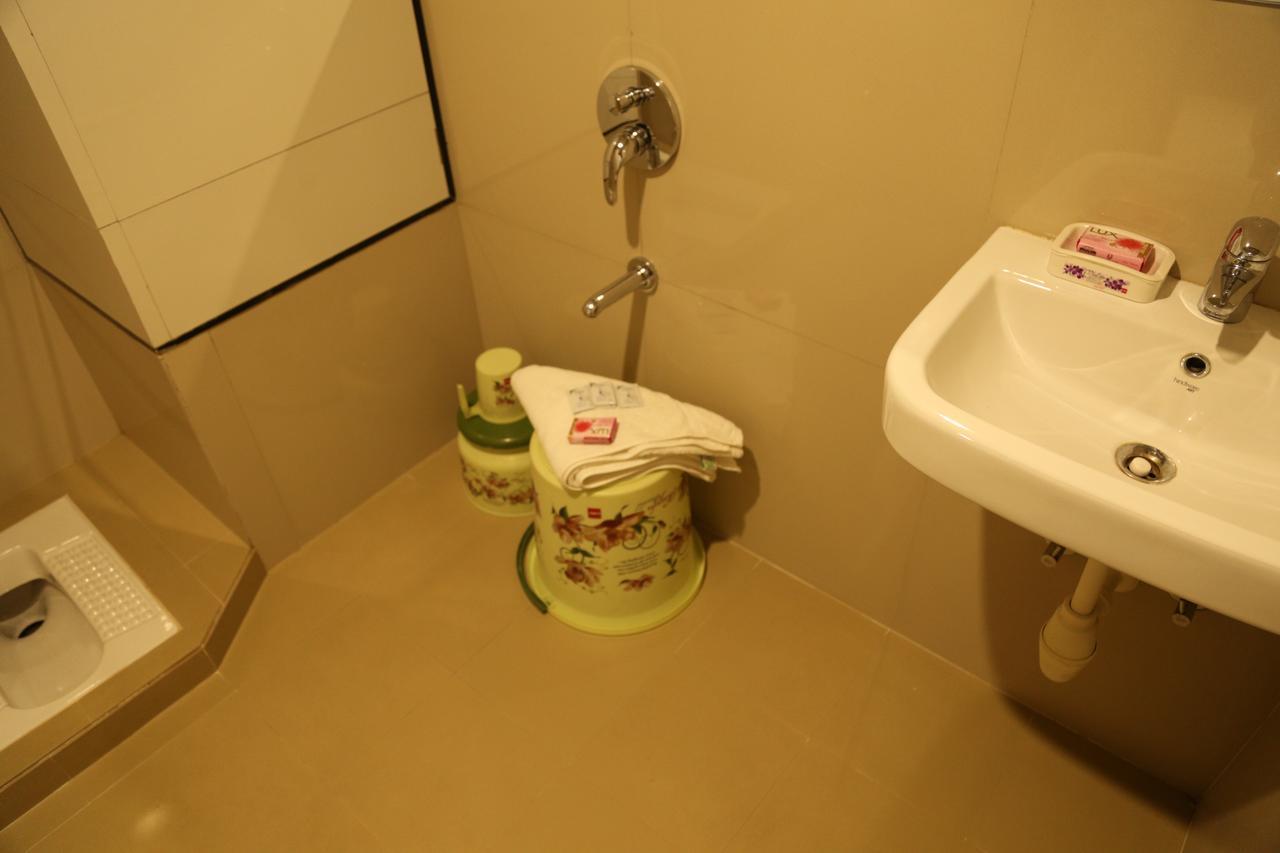 אג'מר Hotel Madni Royale מראה חיצוני תמונה
