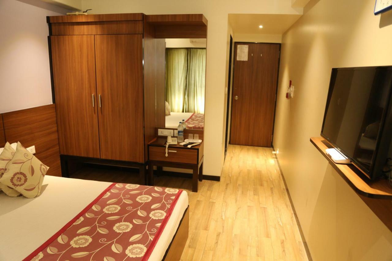 אג'מר Hotel Madni Royale מראה חיצוני תמונה